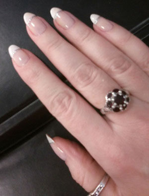 		French manicure